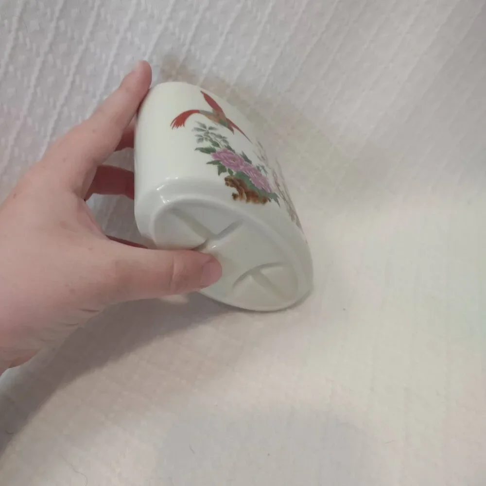 Vintage Toothbrush Holder 4 Hole Toothpaste Slot Bathroom Organizer